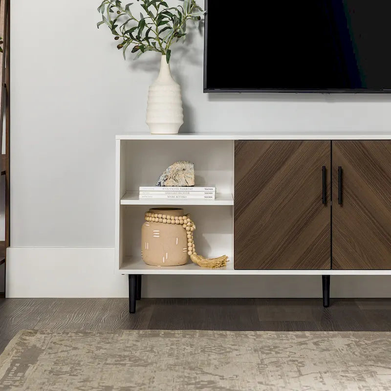 147-cm-TV-Schrank im modernen Stil mit Türen in Buchmatch-Optik