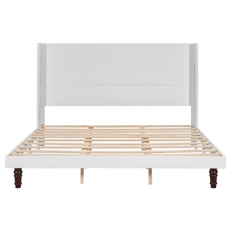 King-size platformbed met elegant hoog hoofdbord en comfortabele rugleuning