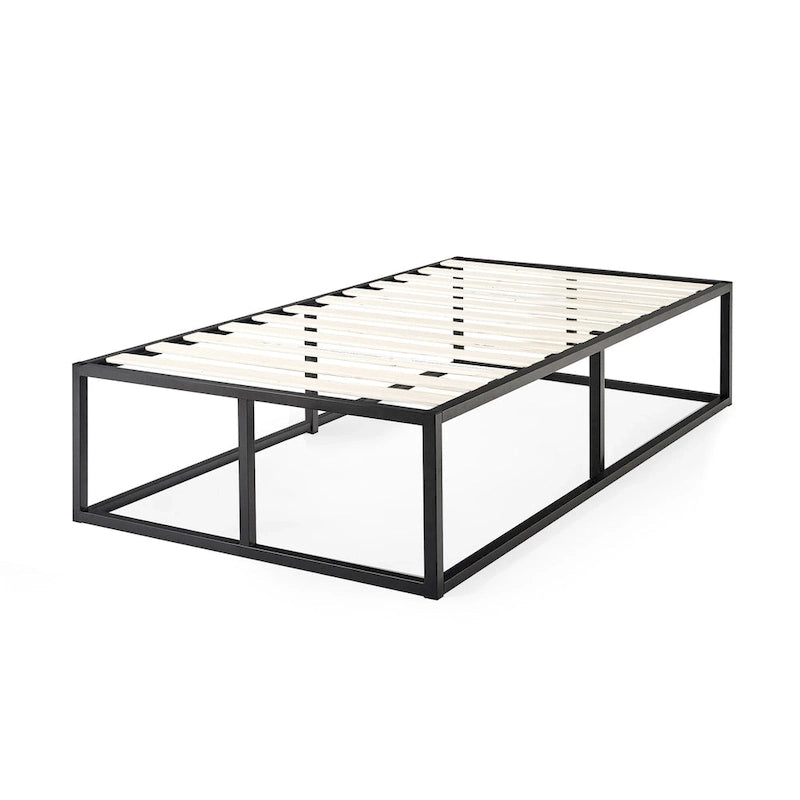 Estructura de cama de plataforma de metal negro con listones de madera