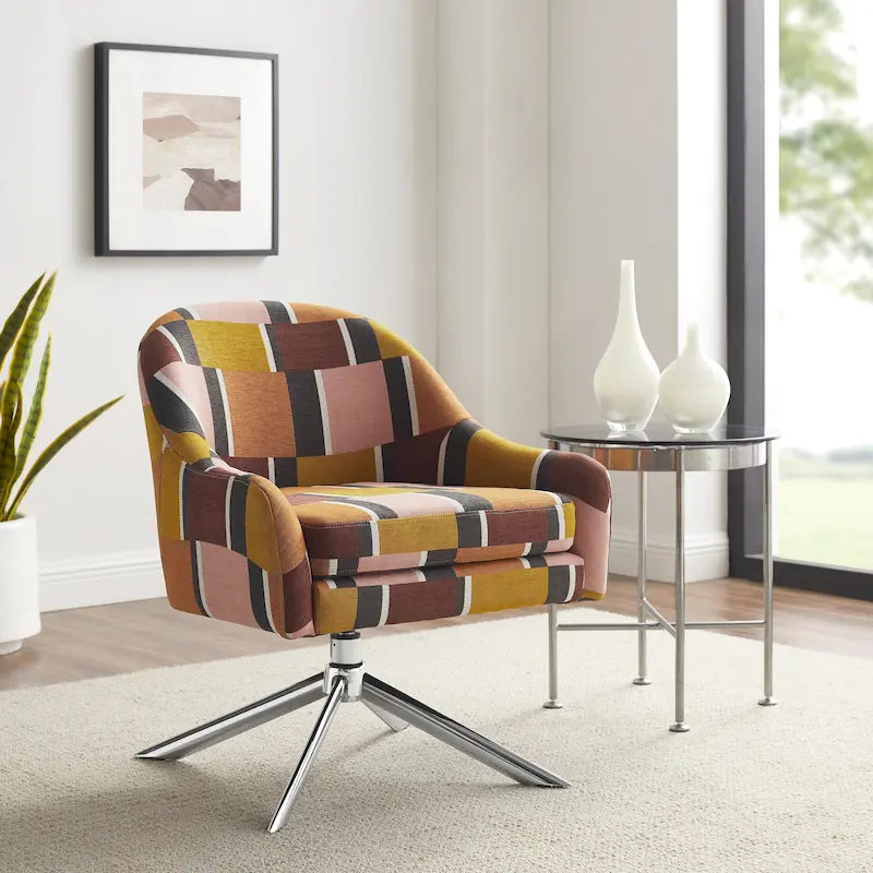 Sillón decorativo giratorio tapizado con base cromada