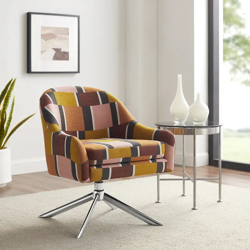 Sillón decorativo giratorio tapizado con base cromada