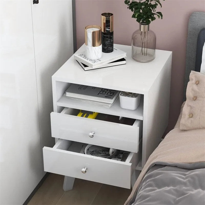Mesita de noche con cajones