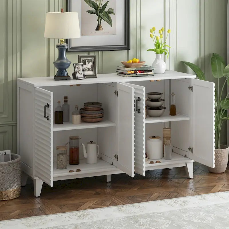 Credenza a 4 ante con ampio spazio contenitore e ripiani regolabili