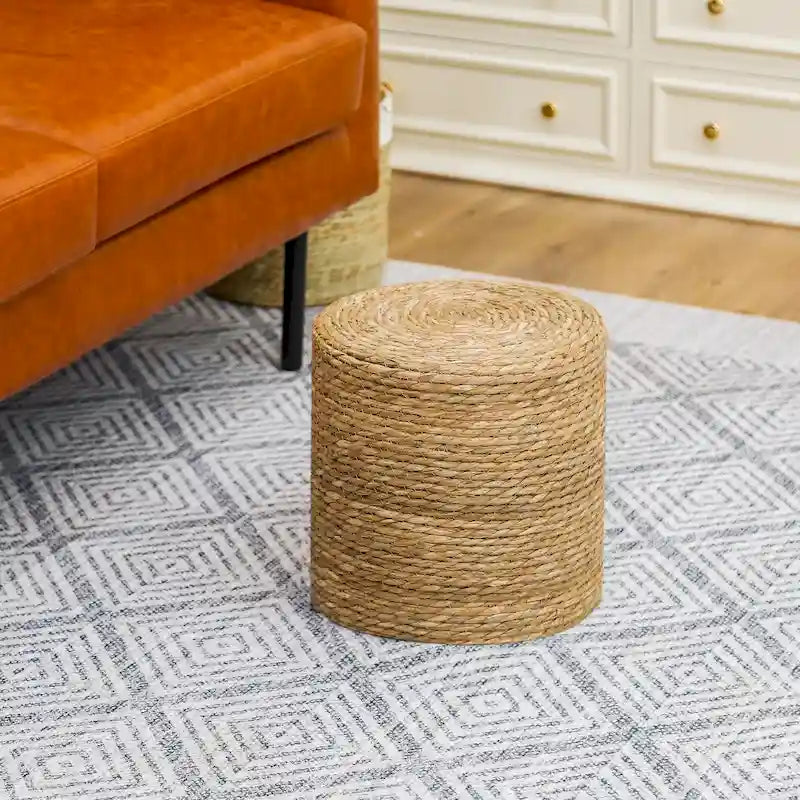 Otomana redonda de espadaña natural tejida a mano con estructura de madera