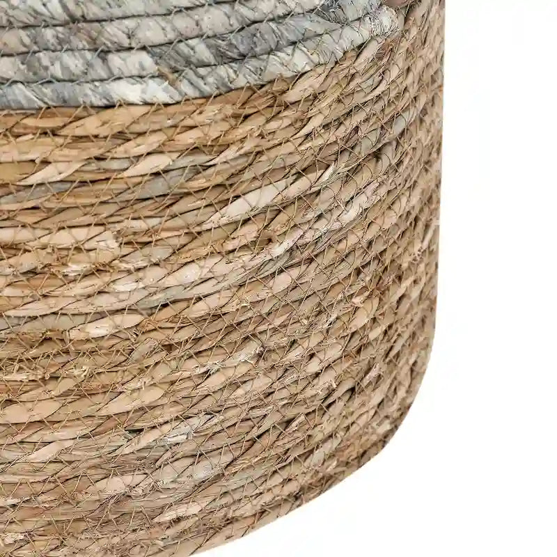 Pouf rotondo intrecciato in foglie di tifa naturale con struttura in legno