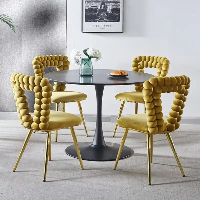 Moderner Stuhl (4er-Set) mit Beinen aus Eisenrohr, weichen Polstern und bequemer Rückenlehne, geeignet für Esszimmer und Wohnzimmer